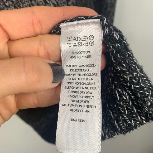 Tahari Black & Gray Knit Mockneck Sweater - Picture 4 of 6